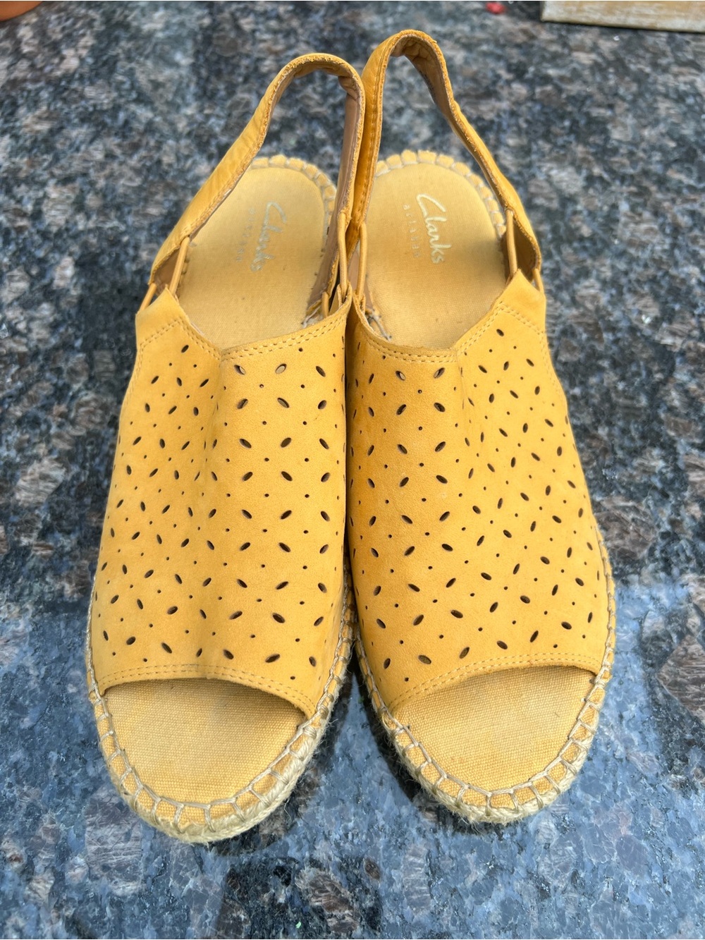 Clarks Women’s Yellow Perforated Slingback Espadrille size 8.5